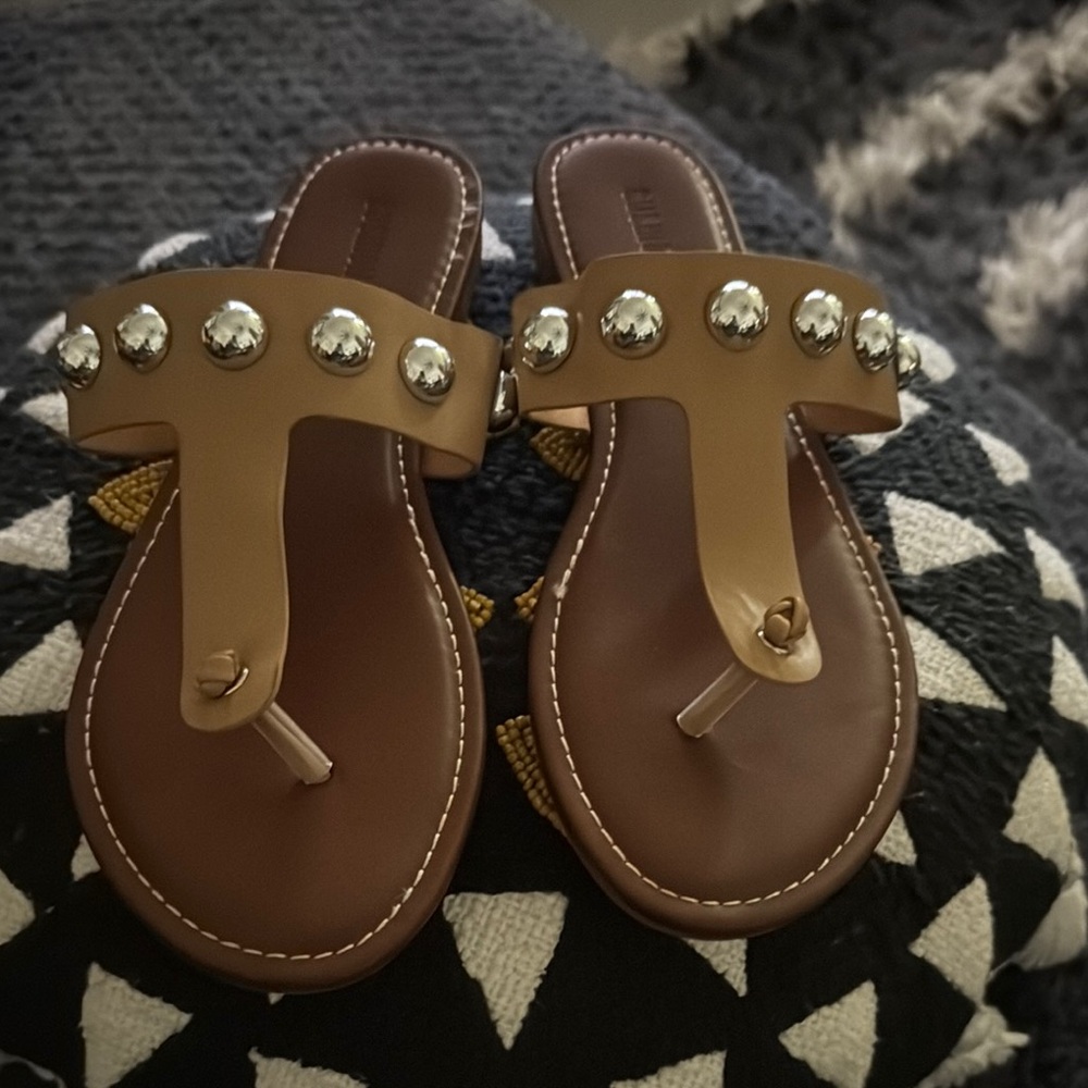 Silver Tan T-Strap Sandals with Studded Detail